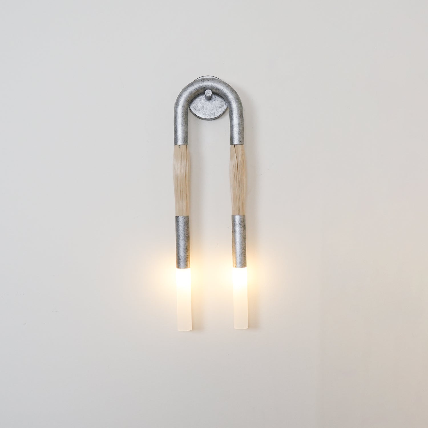 Horsehair Wall Light - Dia 18cm x H 67cm Iron, Hardwired Wall Sconce, detail 7