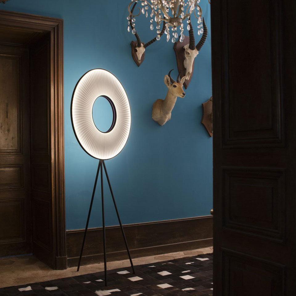 Vespera Floor Lamp detail view 48