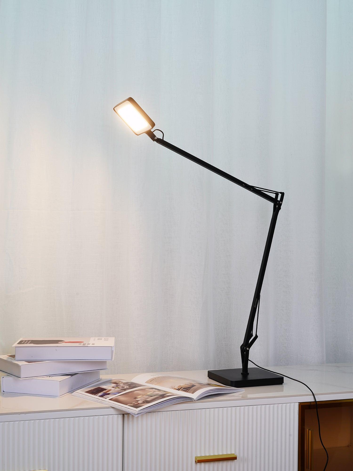Edge Side Table Lamp detail view 8