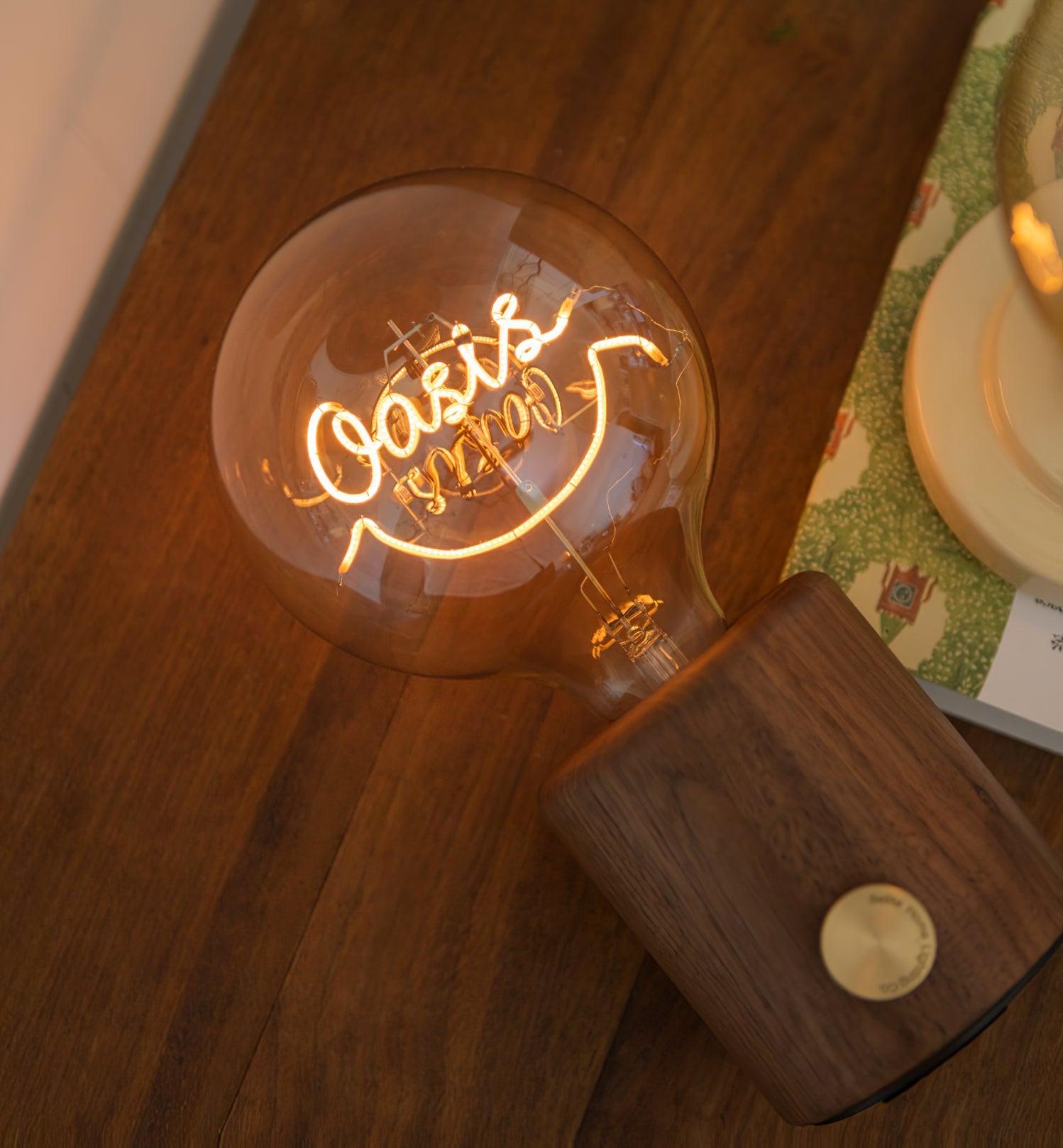 Kuitt Smiley Table Lamp 4.9