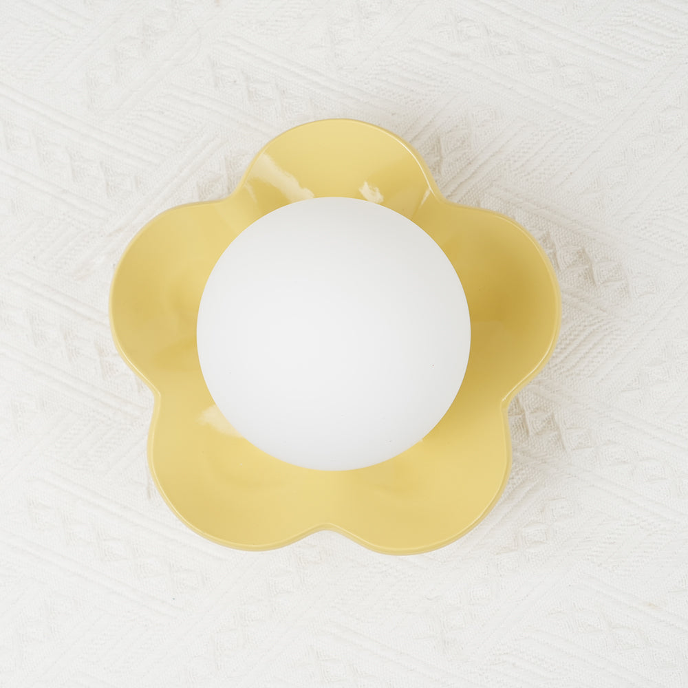 La Fleur Wall Lamp