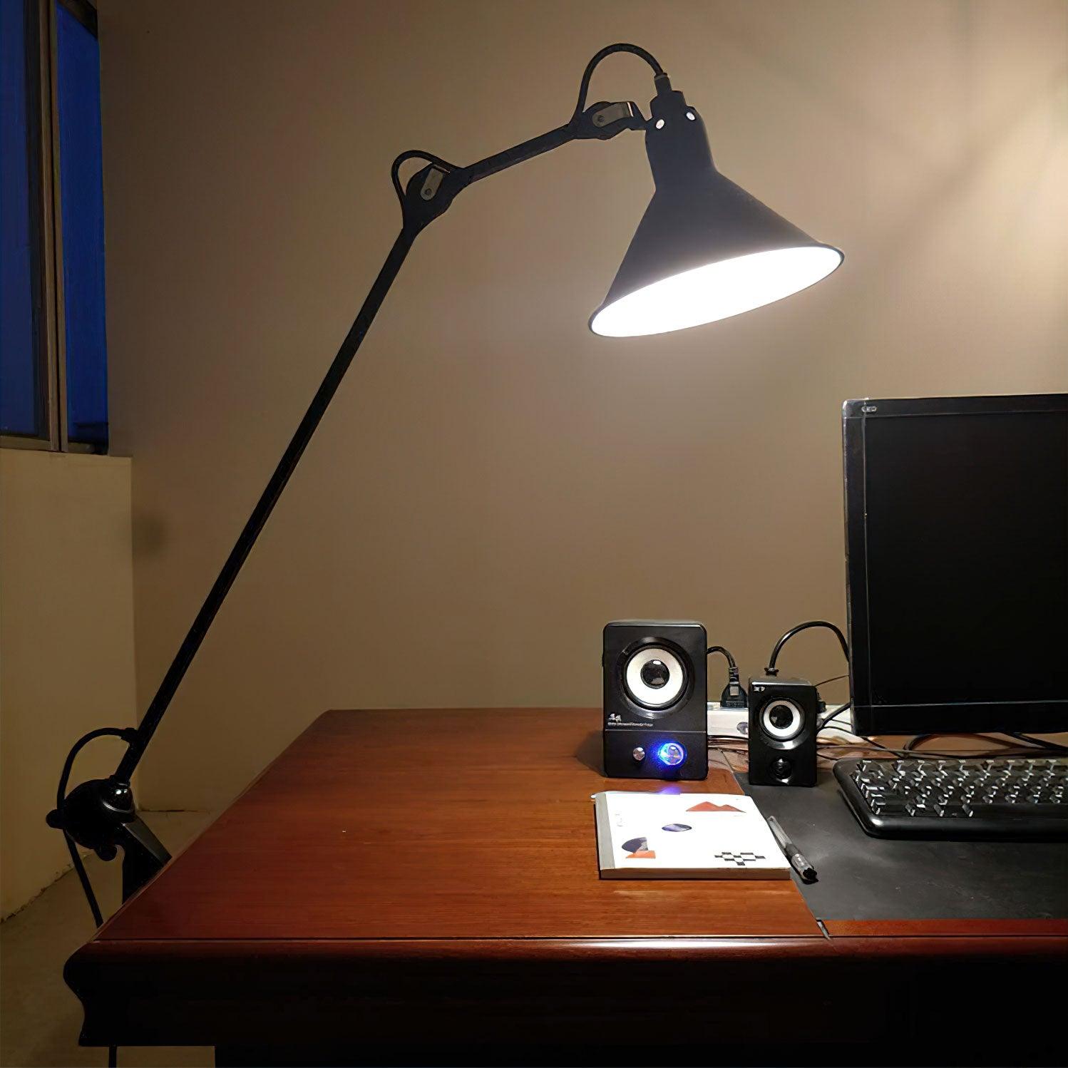 Versa Glide G201 Clip-on Table Lamp 8.3″