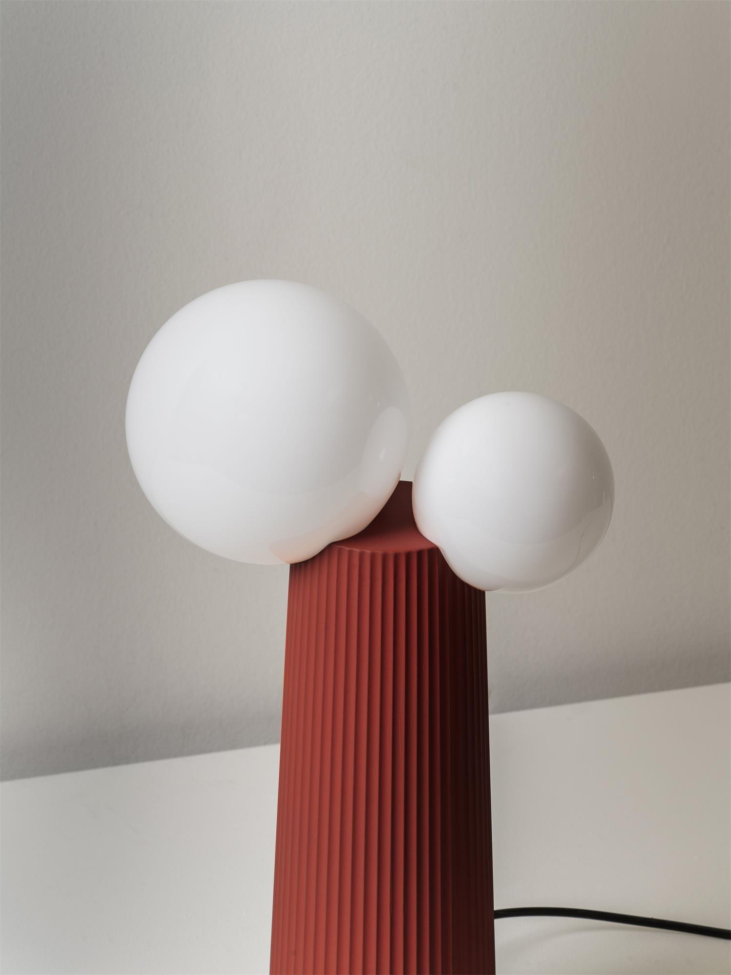 Land Table Lamp 8.3