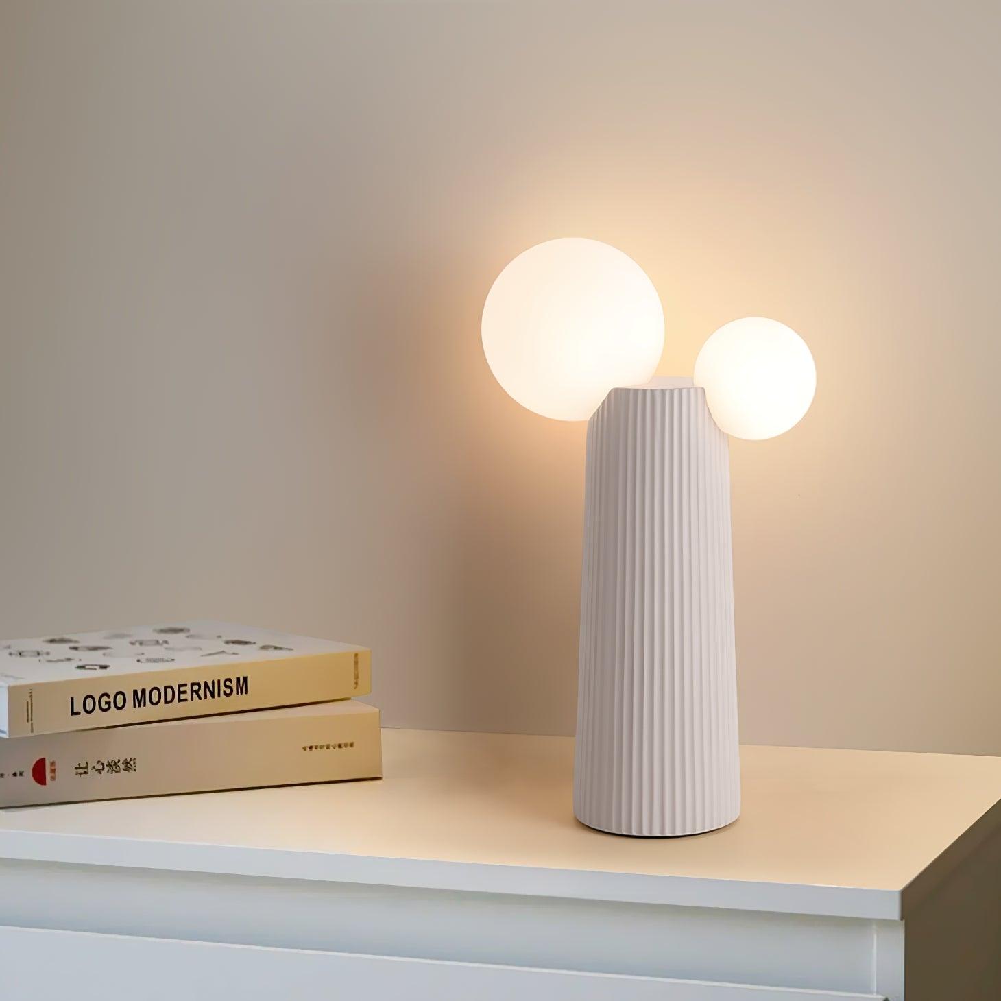 Land Table Lamp 8.3
