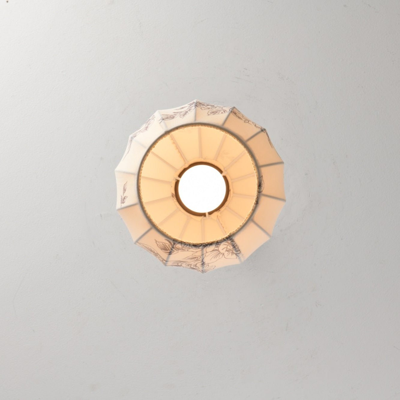 Lanterna Pearl Pendant Lamp