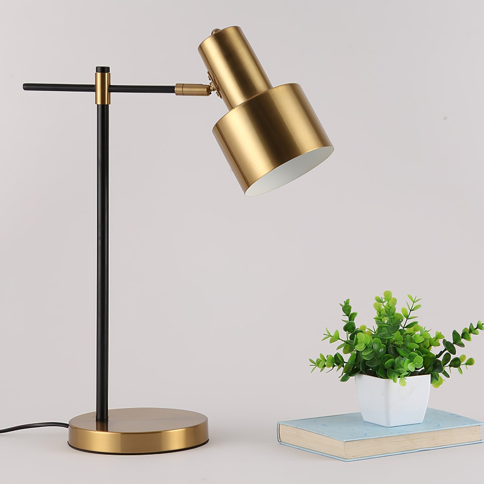 Lento Bedside Lamp Table Lamp