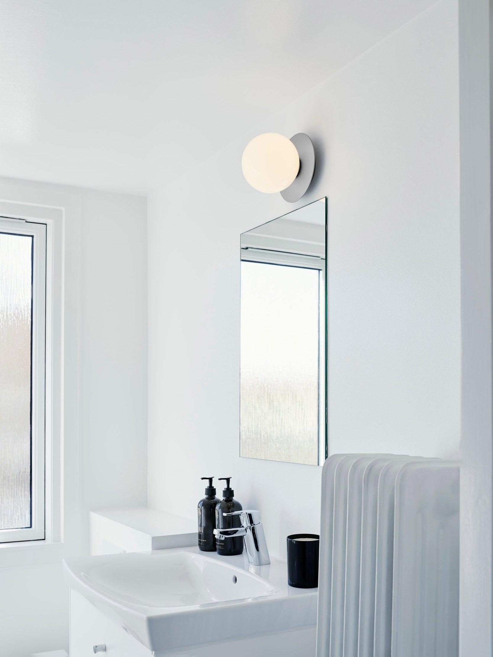 Liila Wall Lamp 5.9