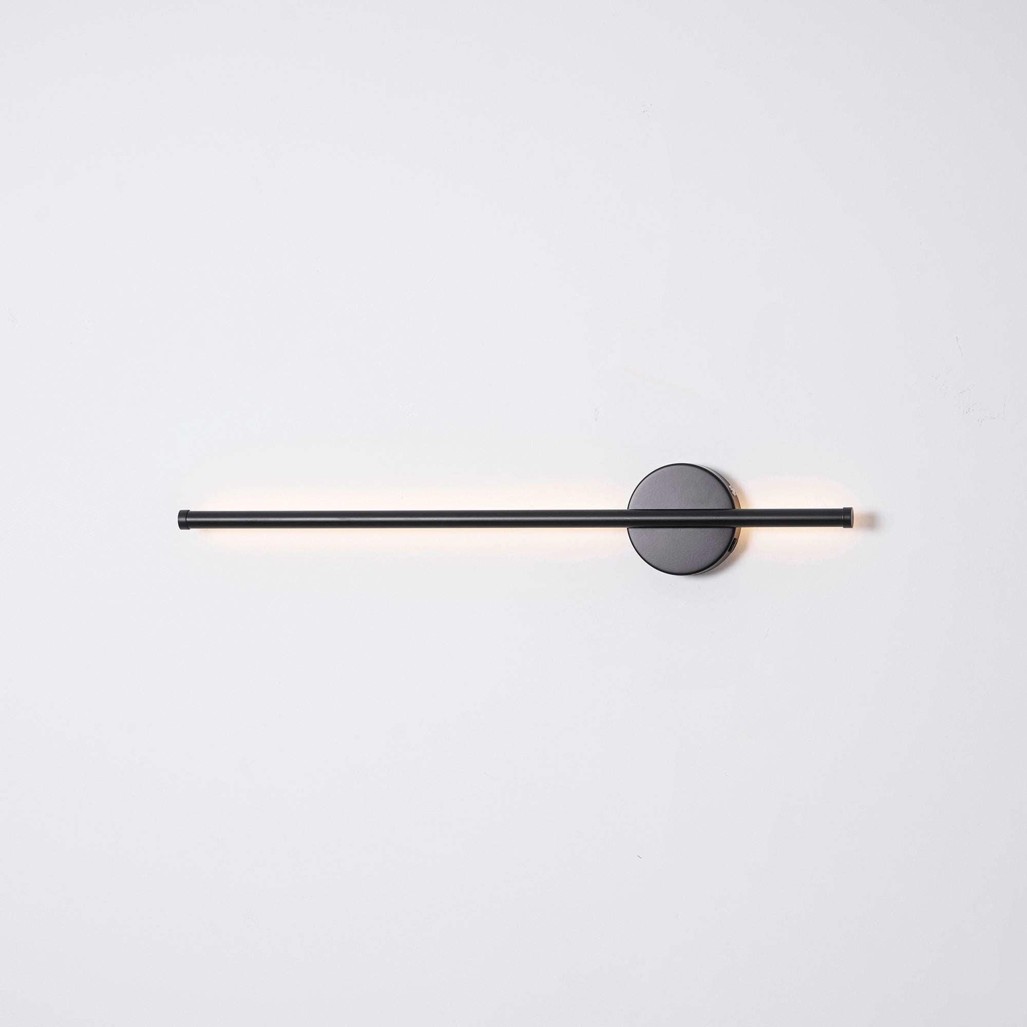 Linearo Rechargeable Wall Lamp Vanity Light
