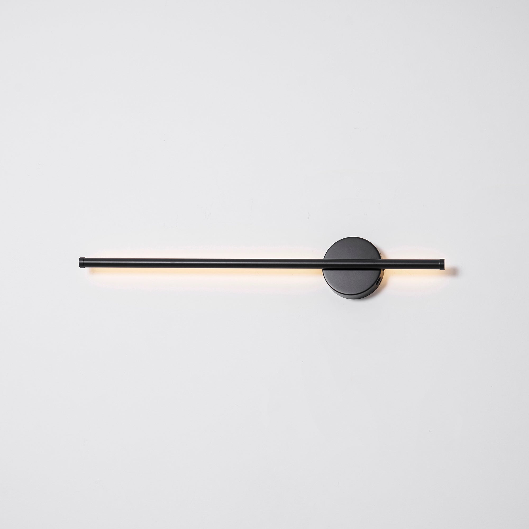 Linearo Rechargeable Wall Lamp Vanity Light