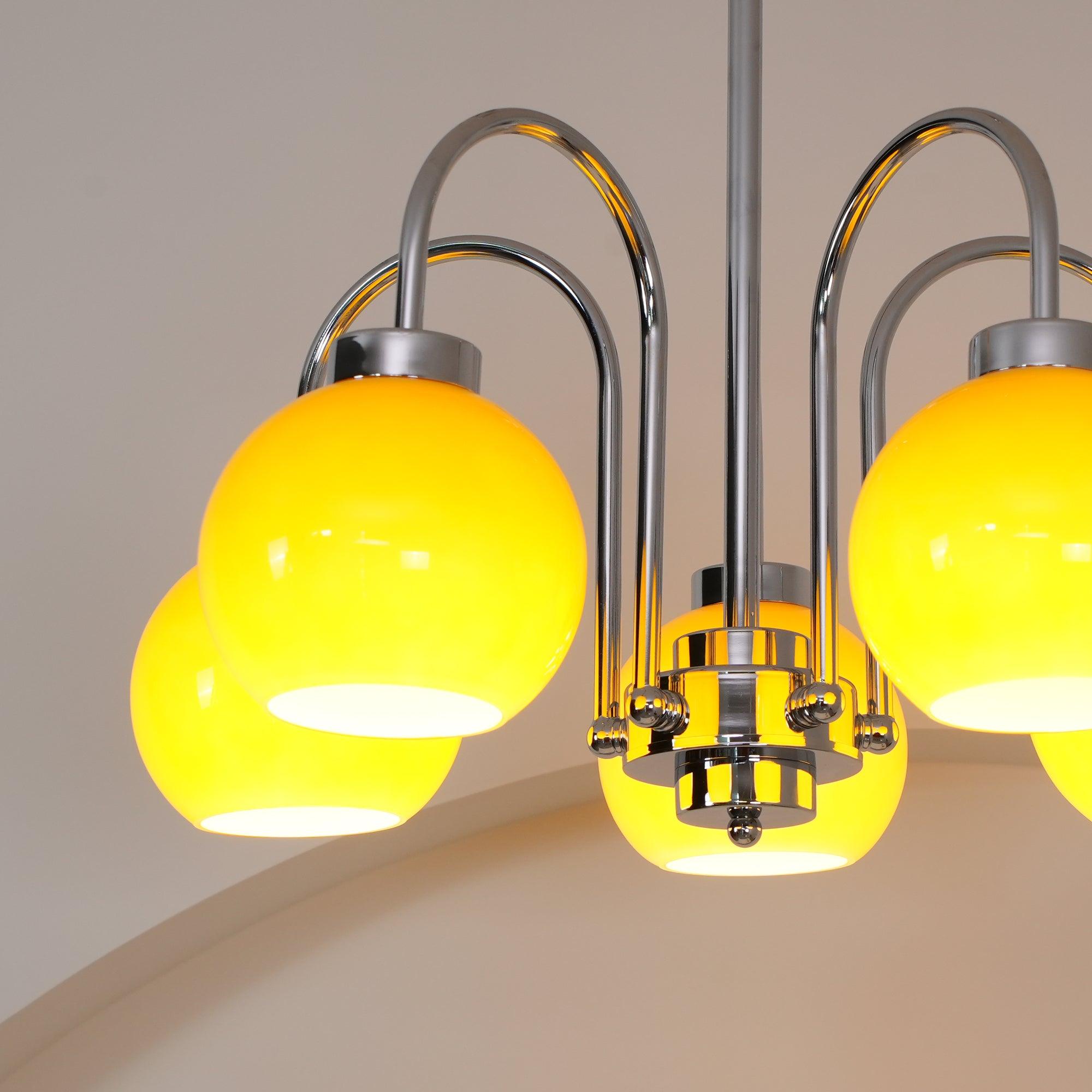 Loa Chandelier