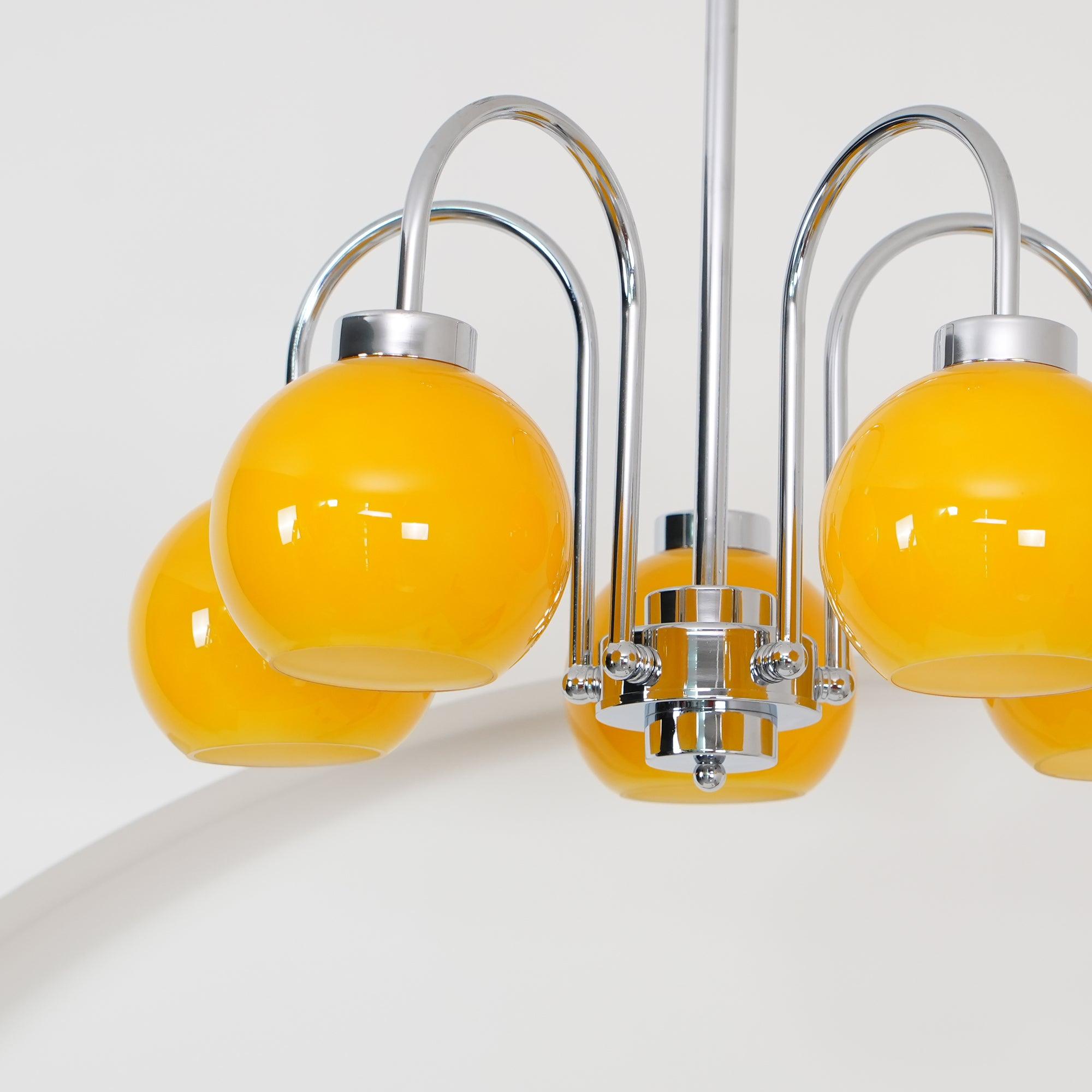 Loa Chandelier