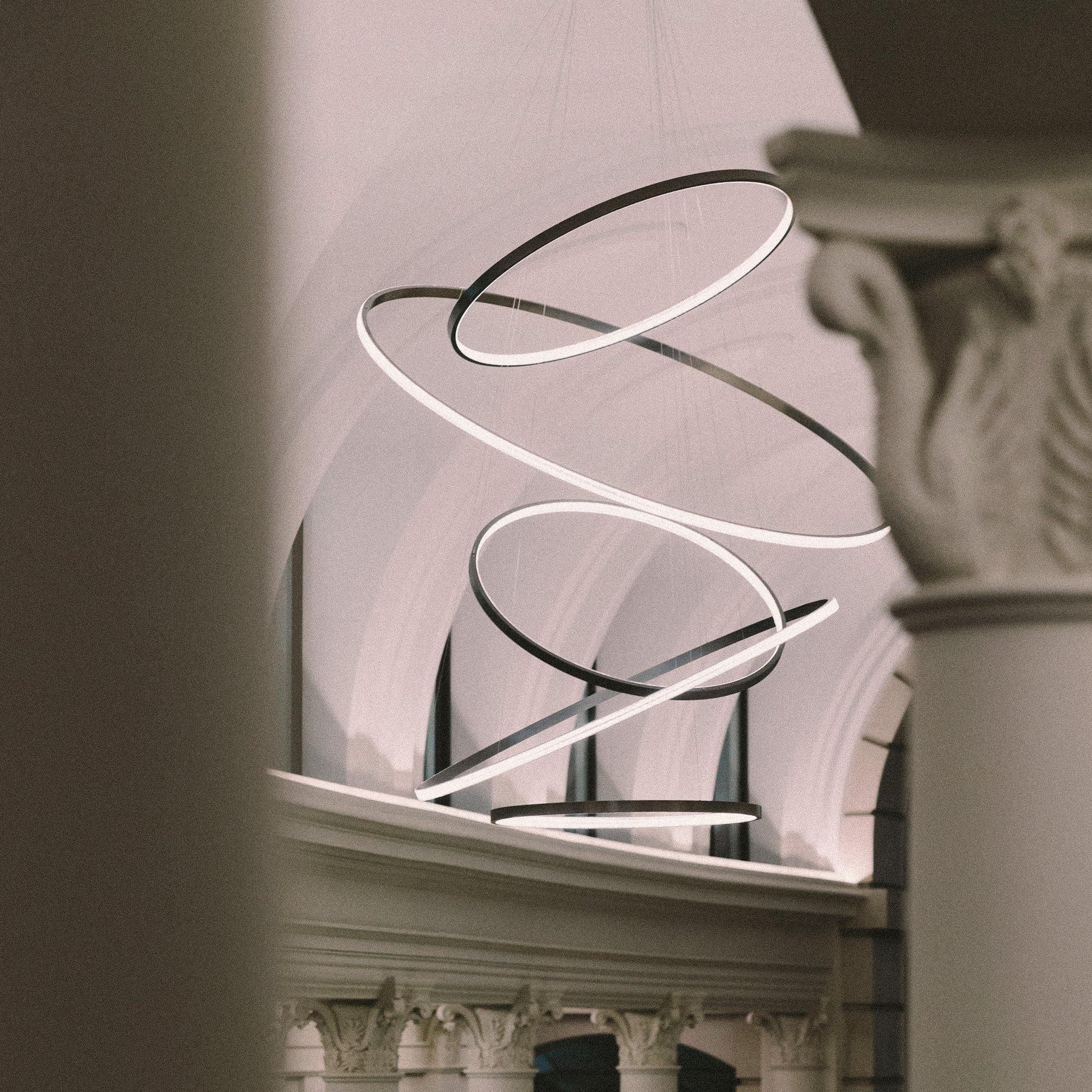 Aveline Chandelier