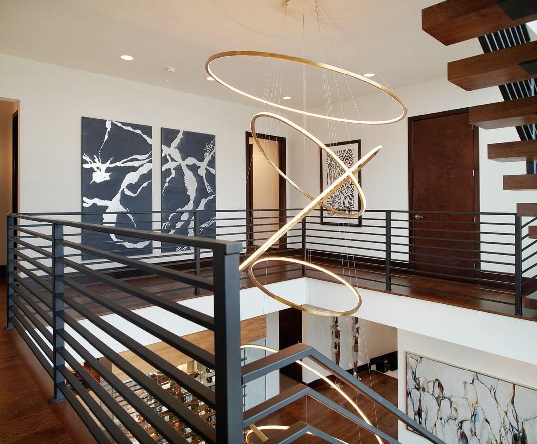 Aveline Chandelier