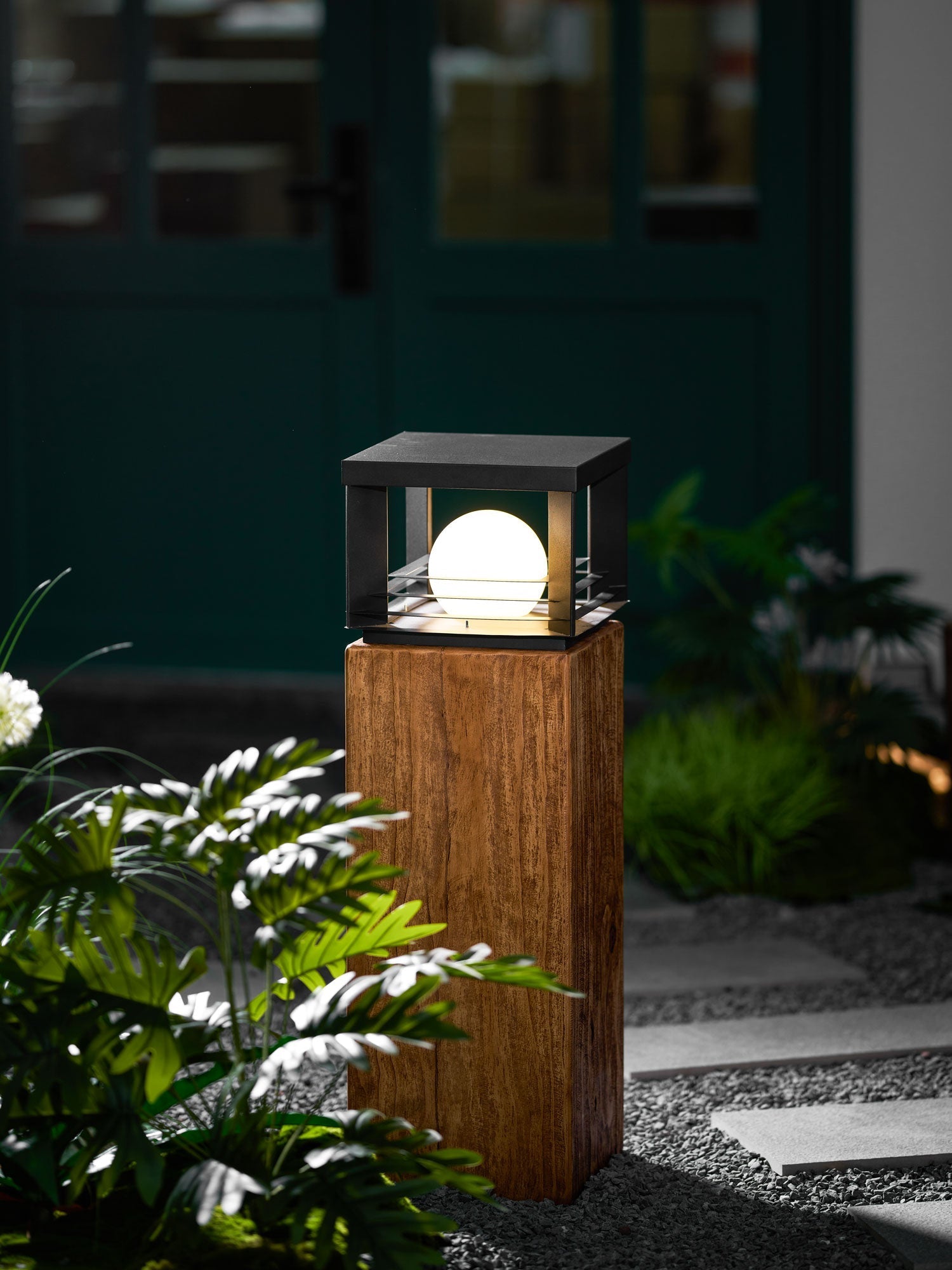 Lunar Crate Outdoor Floor Lamp