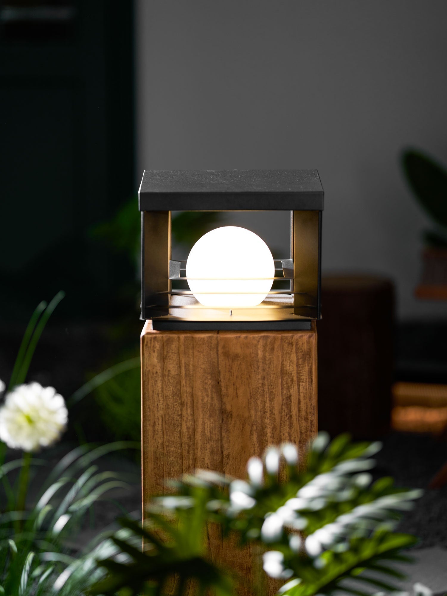 Lunar Crate Outdoor Floor Lamp