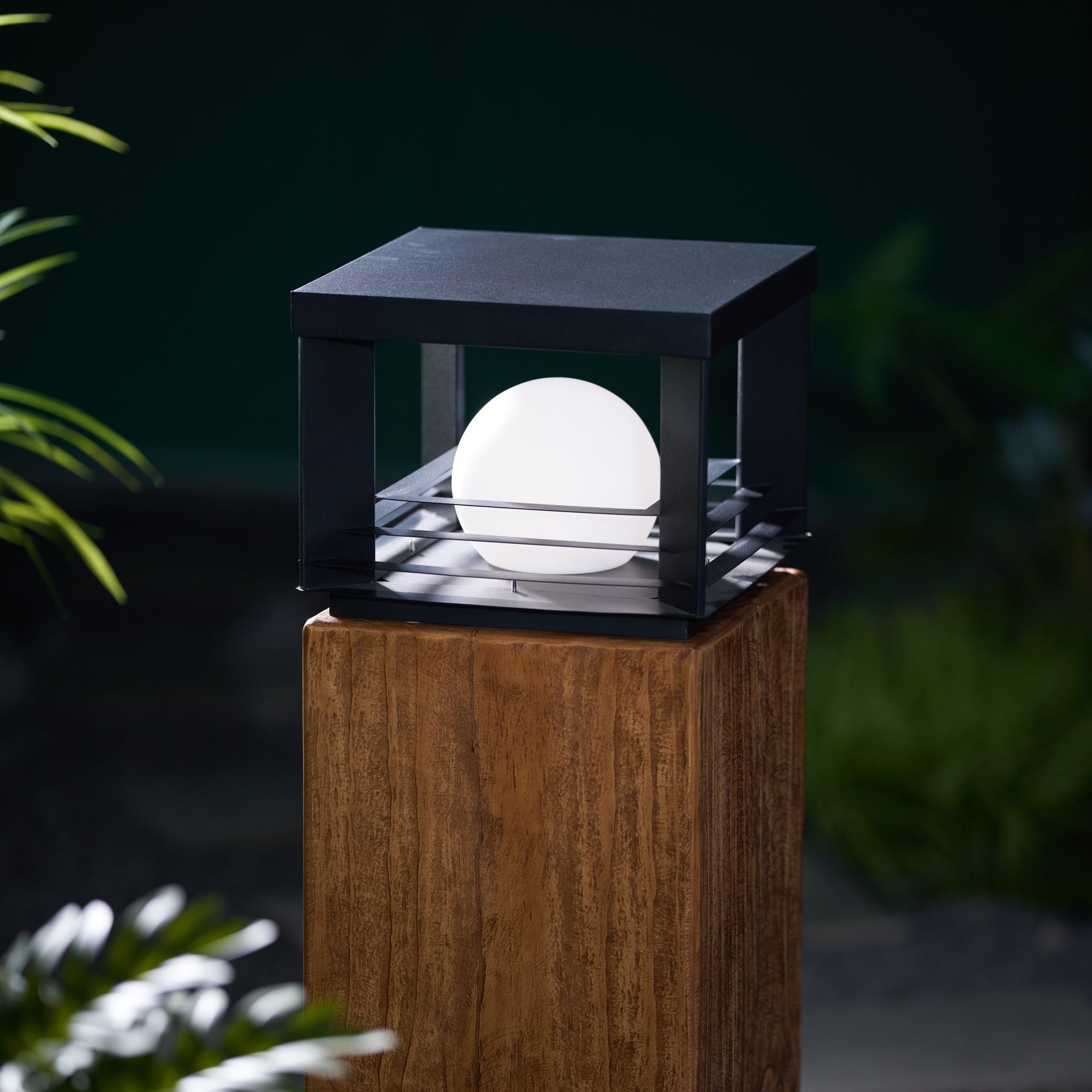 Lunar Crate Outdoor Floor Lamp