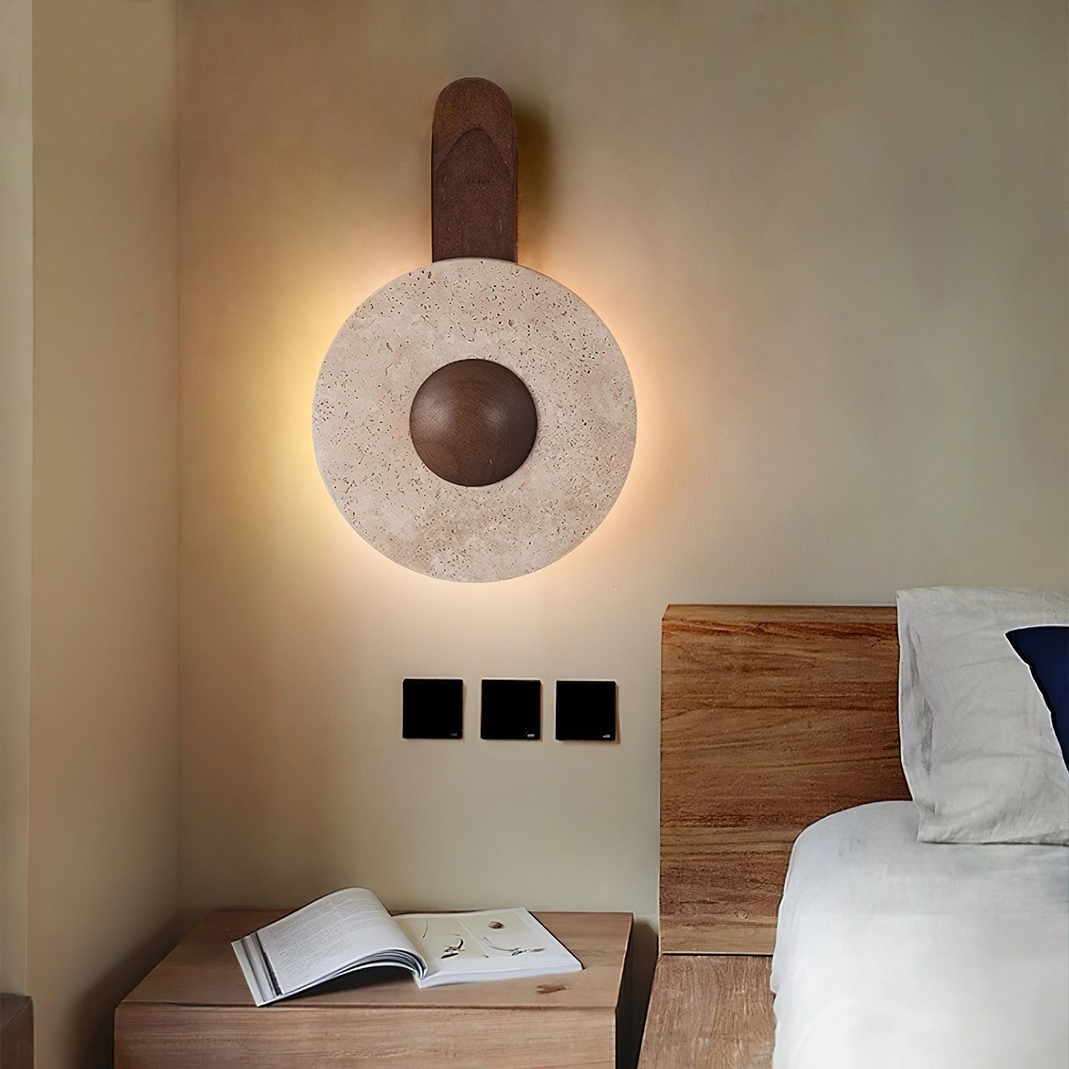 Lunar Wood Wall Lamp 12.2