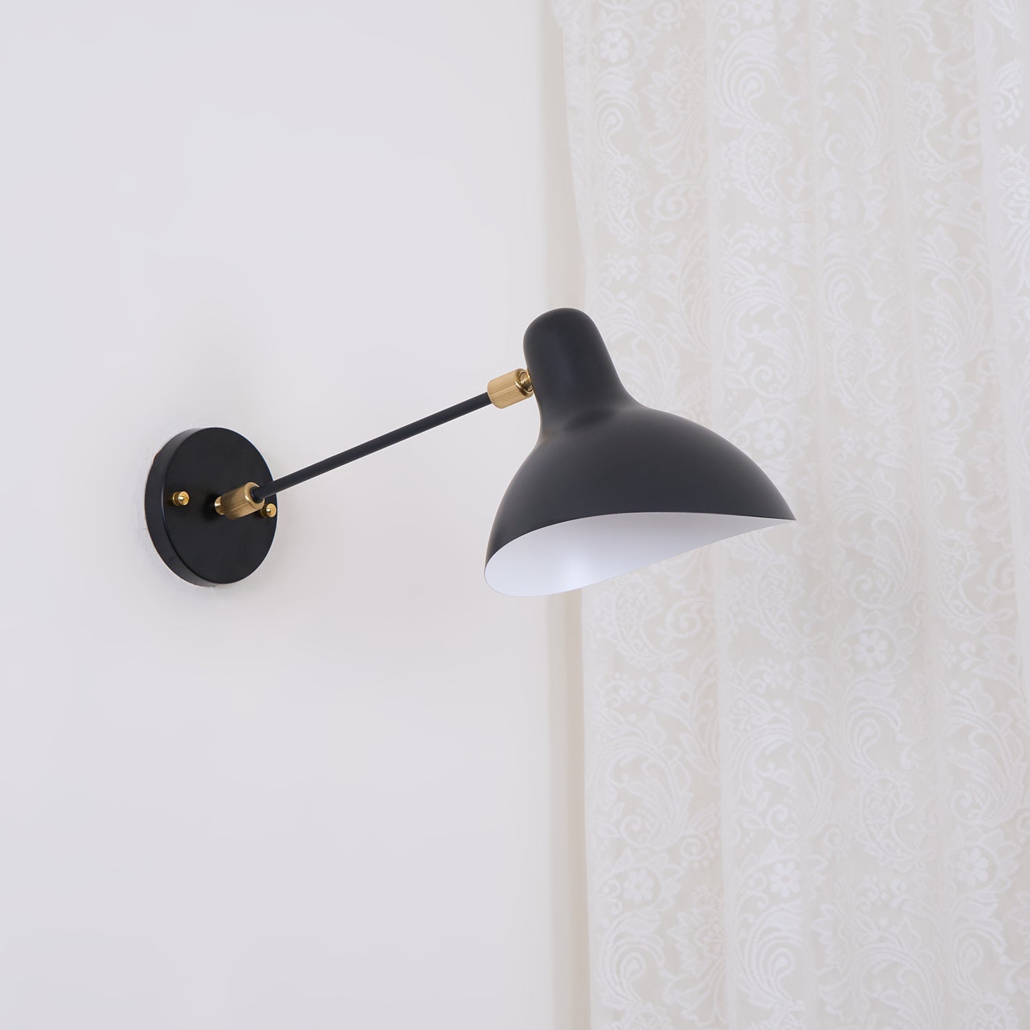 Mantis Wall Lamp 17.7