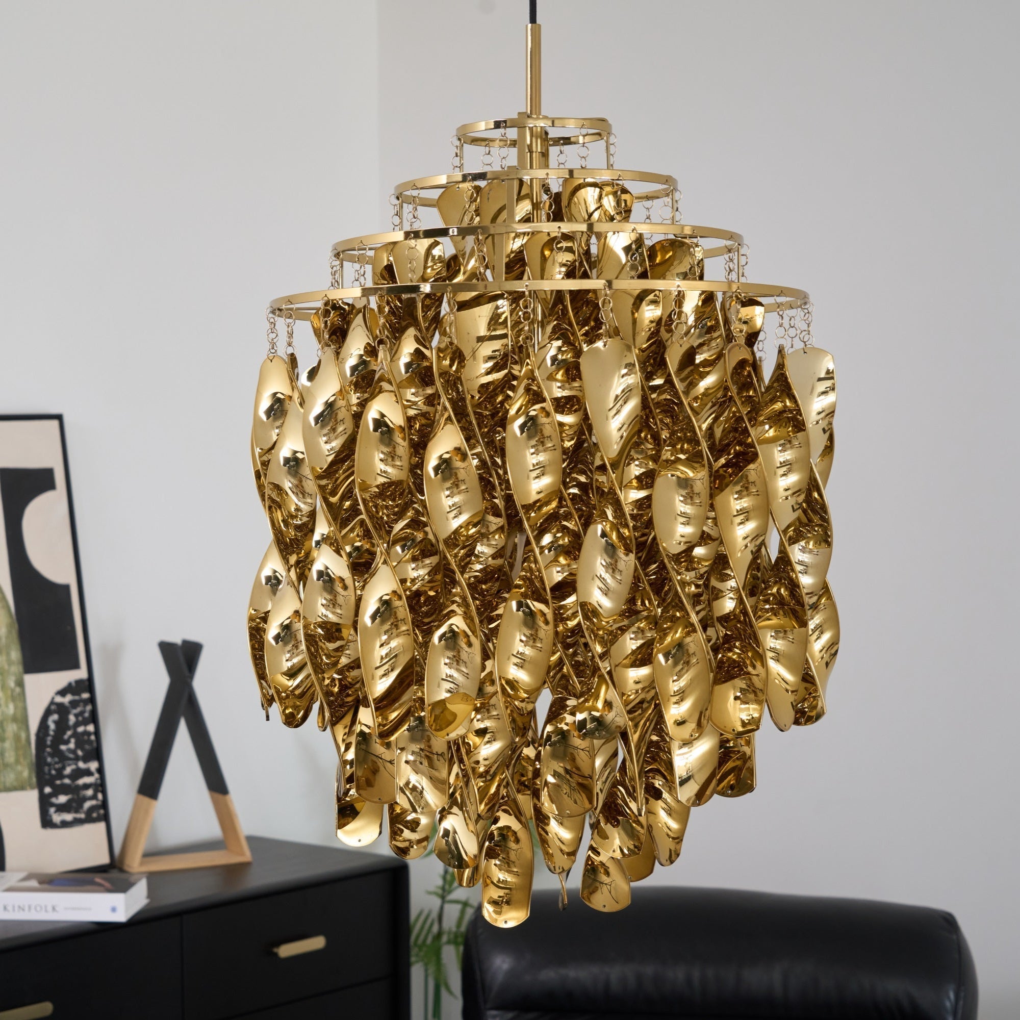 Maris Spiral Pendant Lamp