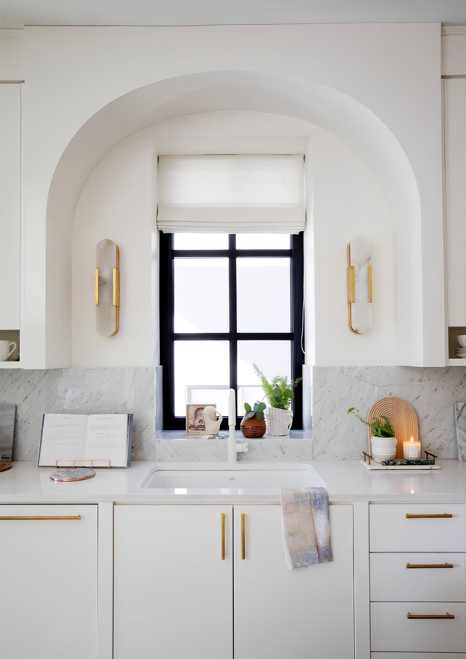 Melange Elongated Alabaster Wall Sconce