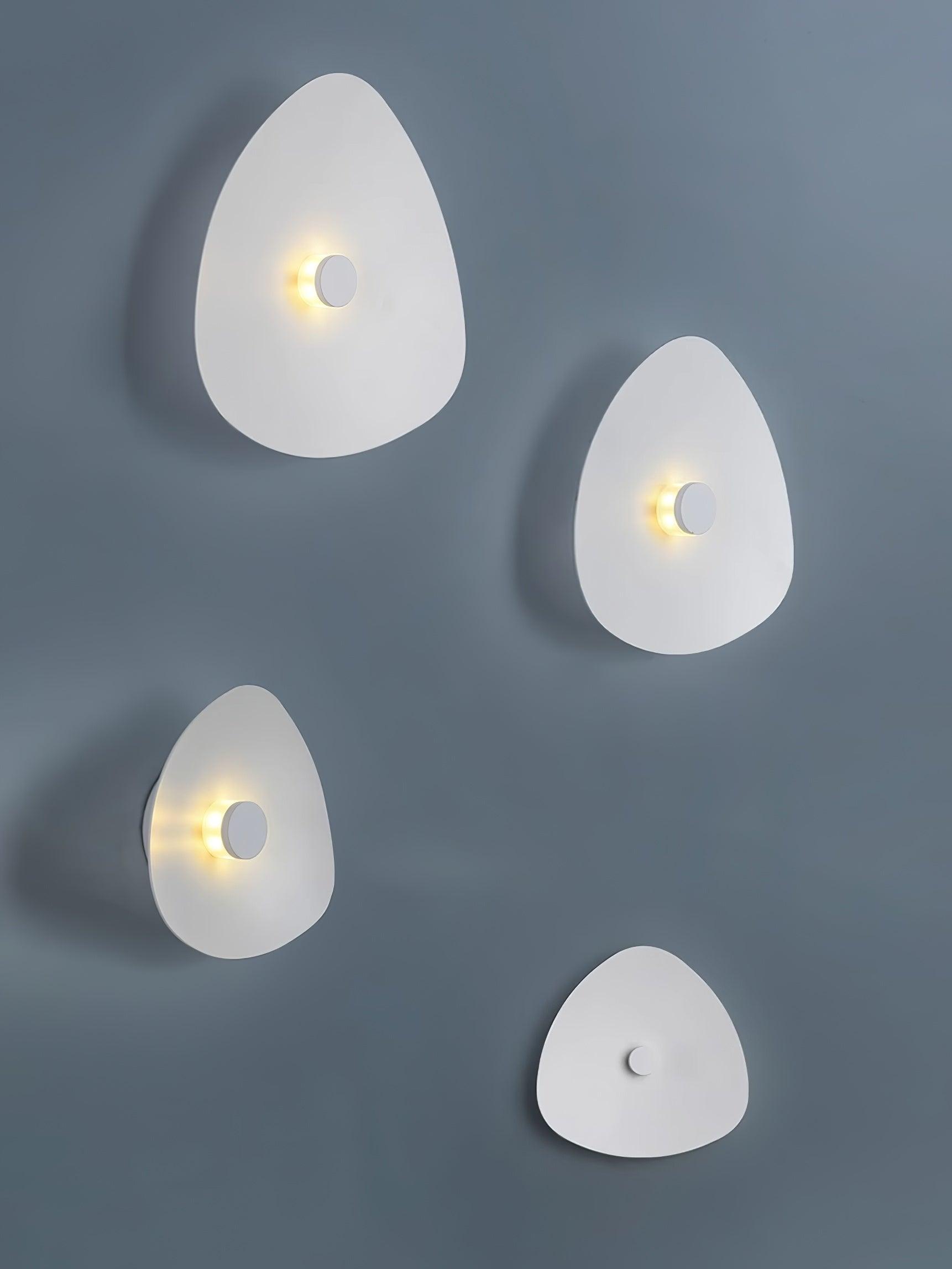 Minimal Flaky Wall Light
