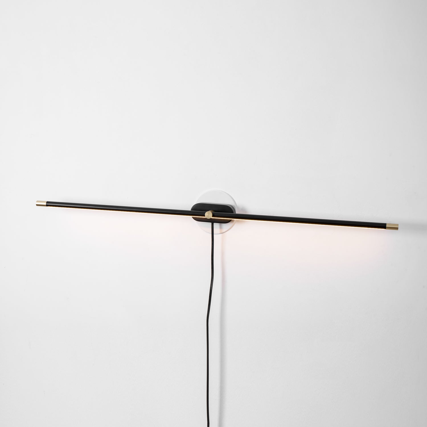 Minimalist Linear Plug-in Wall Lamp Vanity Light