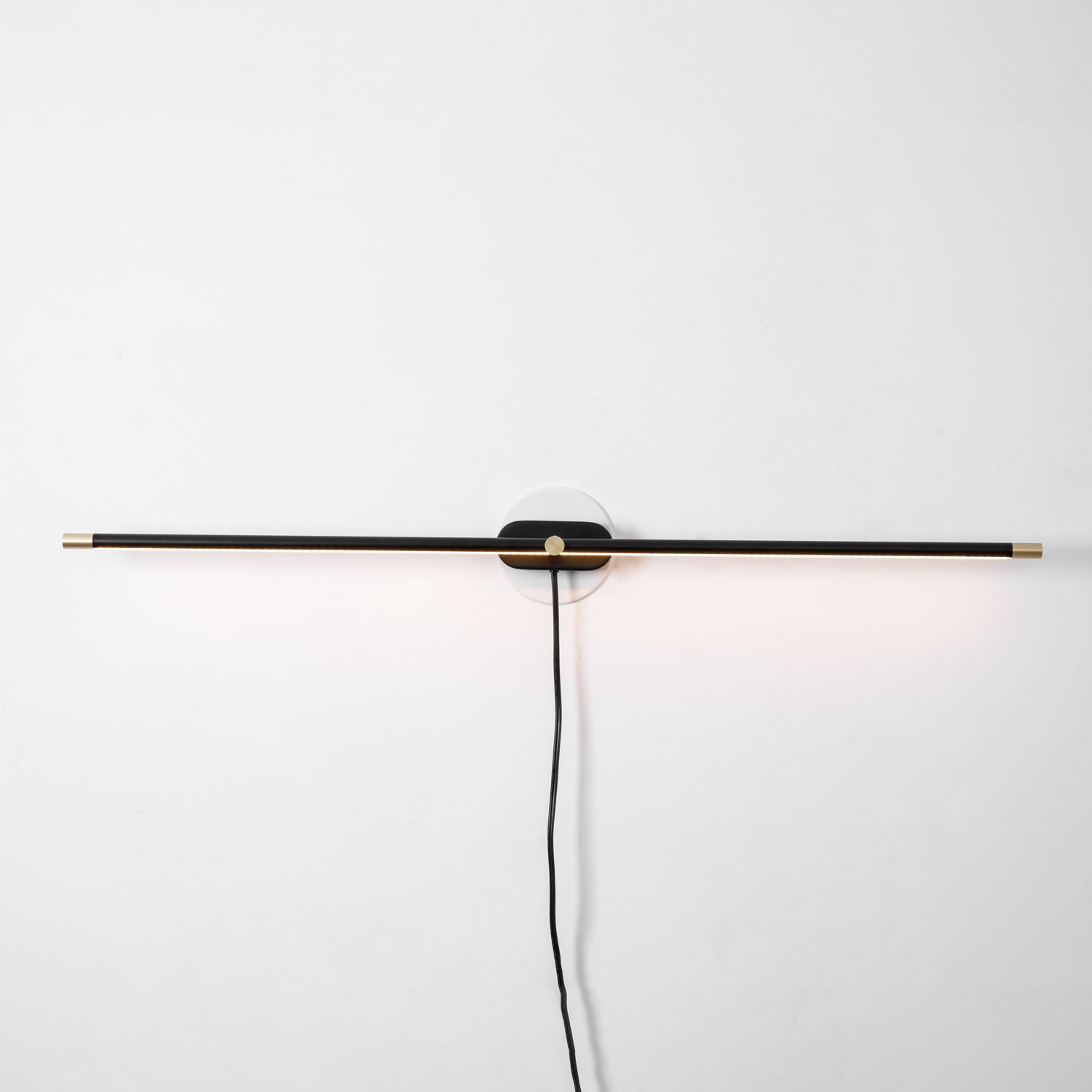 Minimalist Linear Plug-in Wall Lamp Vanity Light