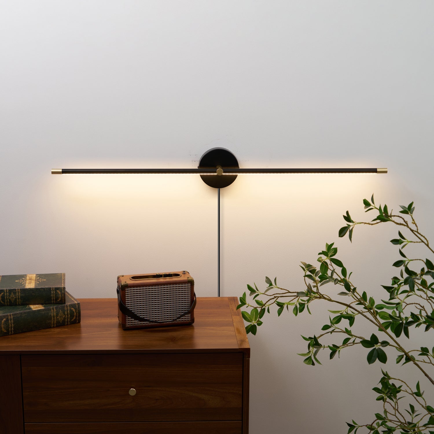 Minimalist Linear LED Plug-in Wall Lamp Vanity Light