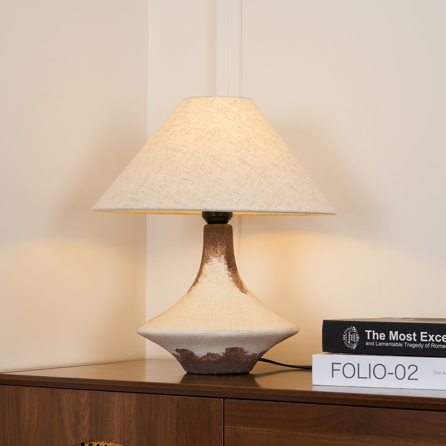Napa Valley Table Lamp 14.2