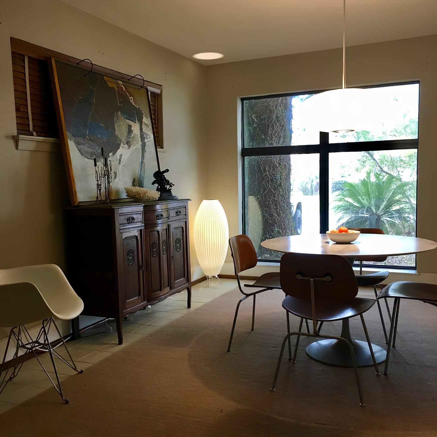 Nelson Tripod Accent Lamp Table Lamp