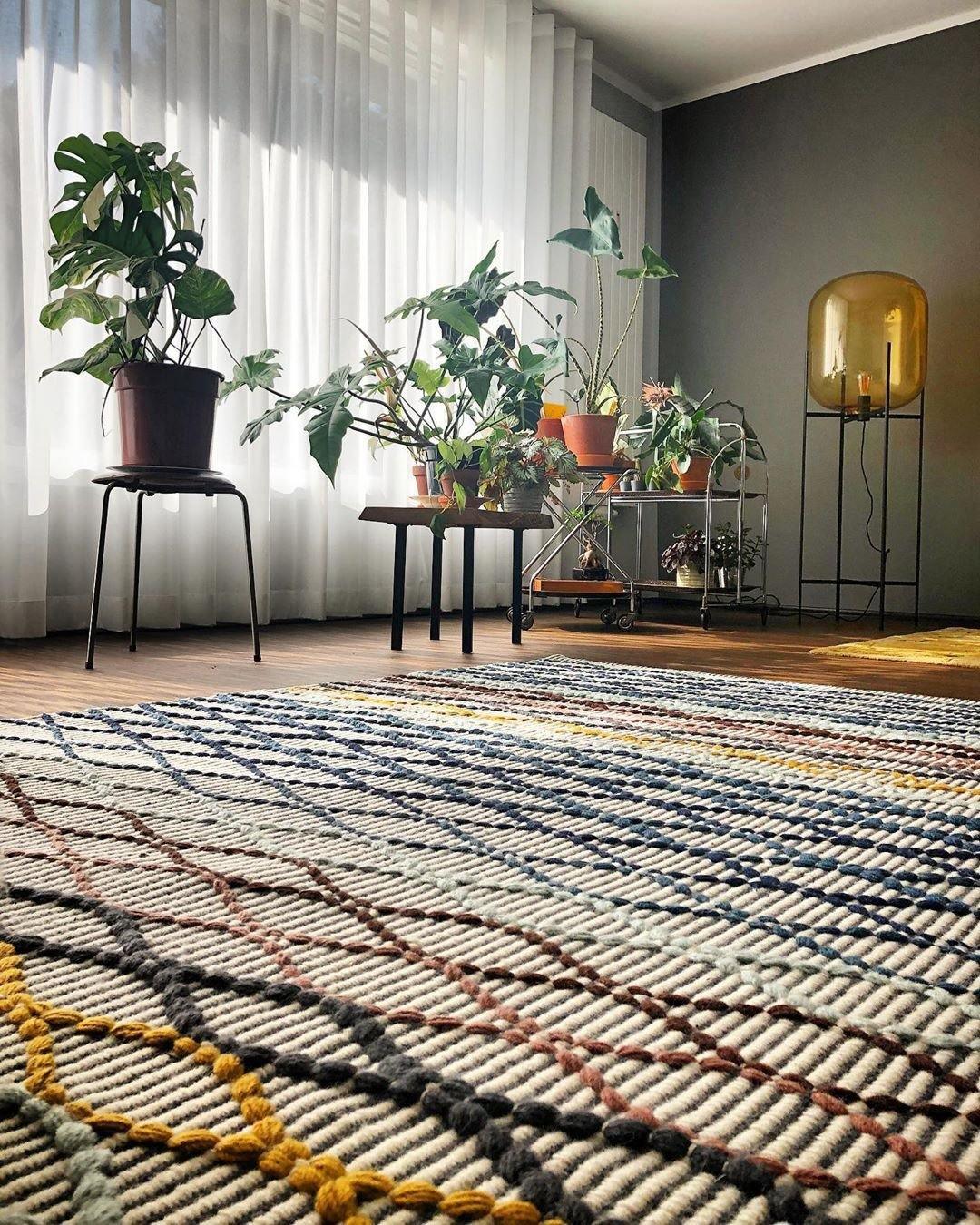 Oda Floor Lamp