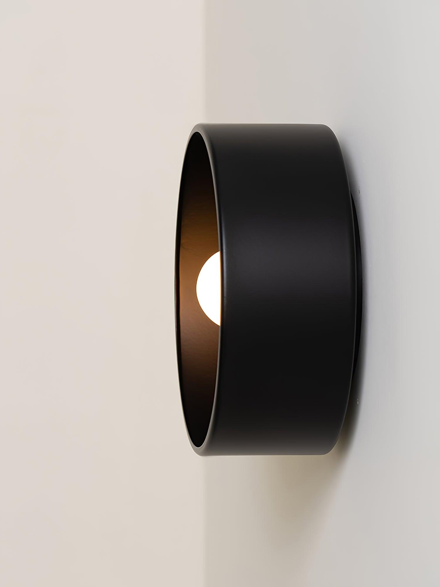 Odis Sconce 7.9
