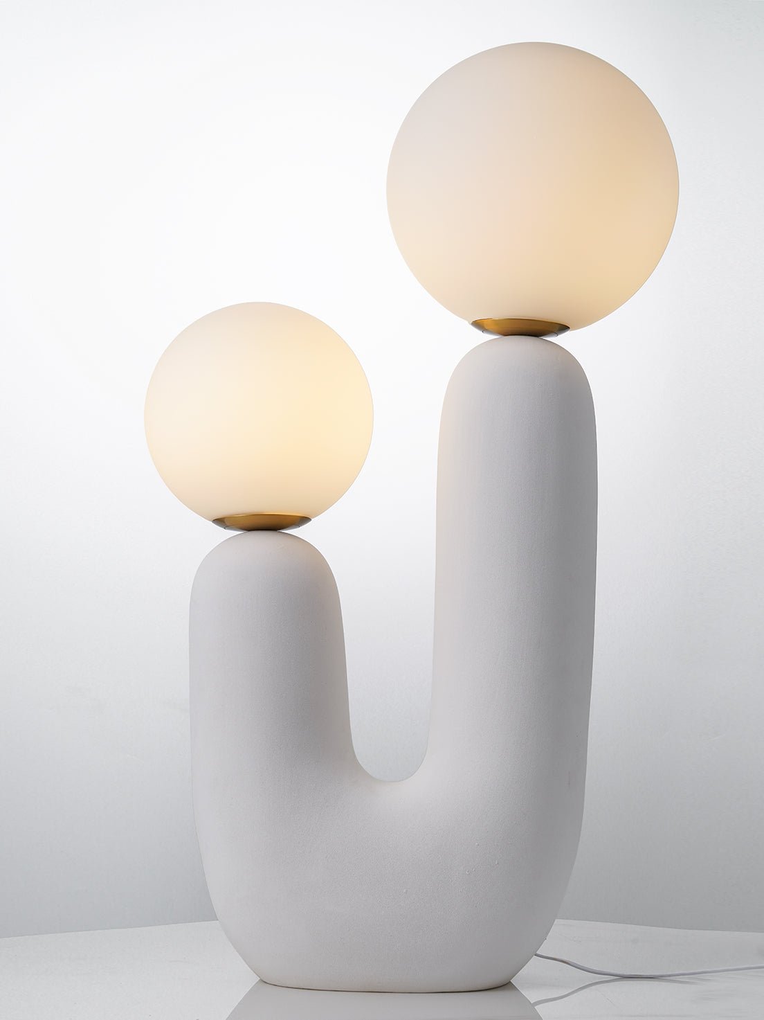 Oo Ceramics Desk Lamp