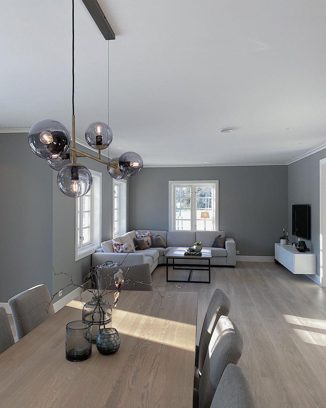 Orb Chandelier 47.2