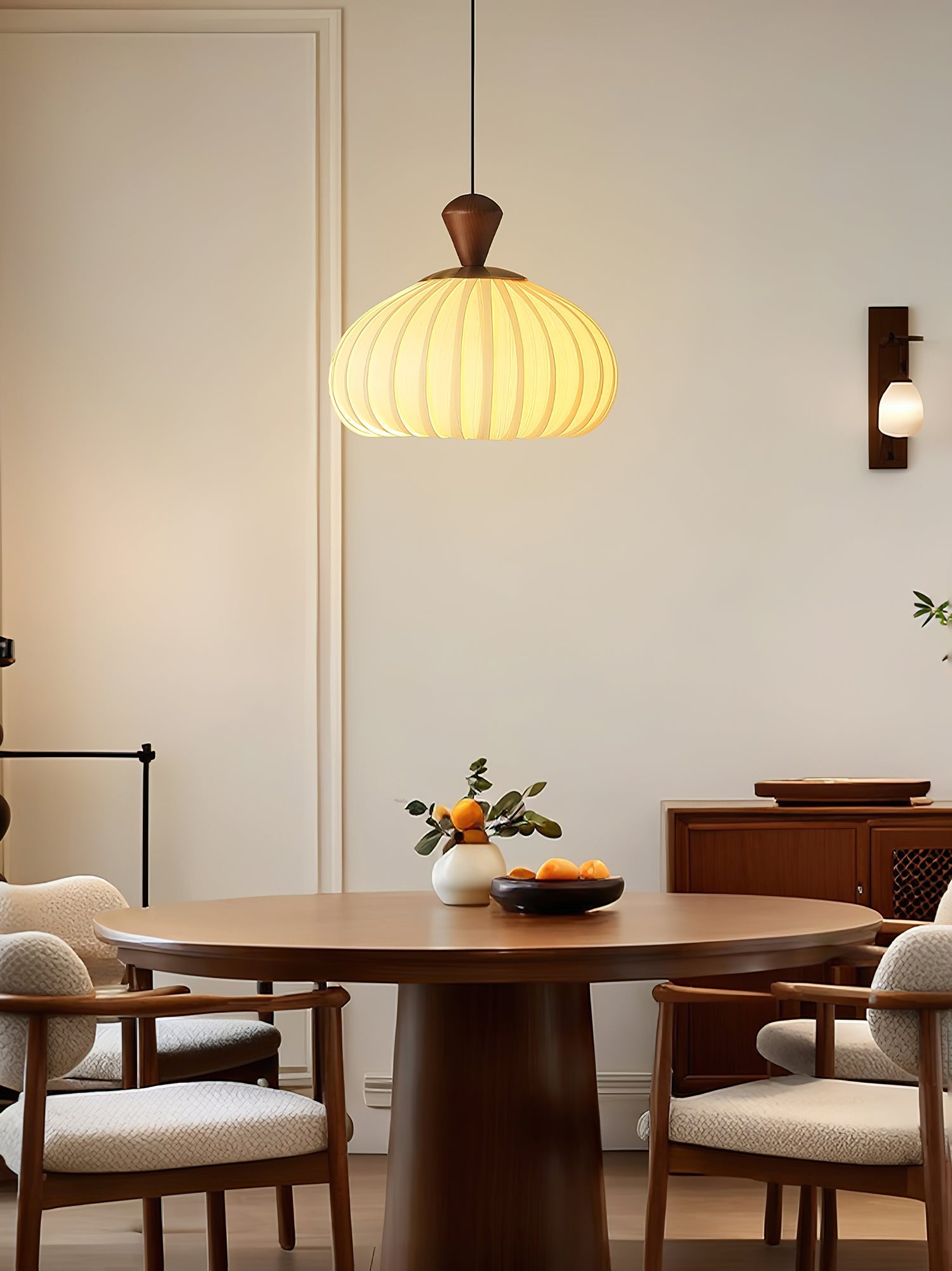 Ovola Pleated Pendant Light