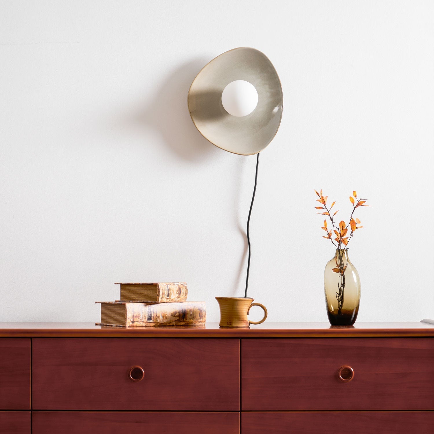 Pebble Disc Plug-in Wall Light detail view 14