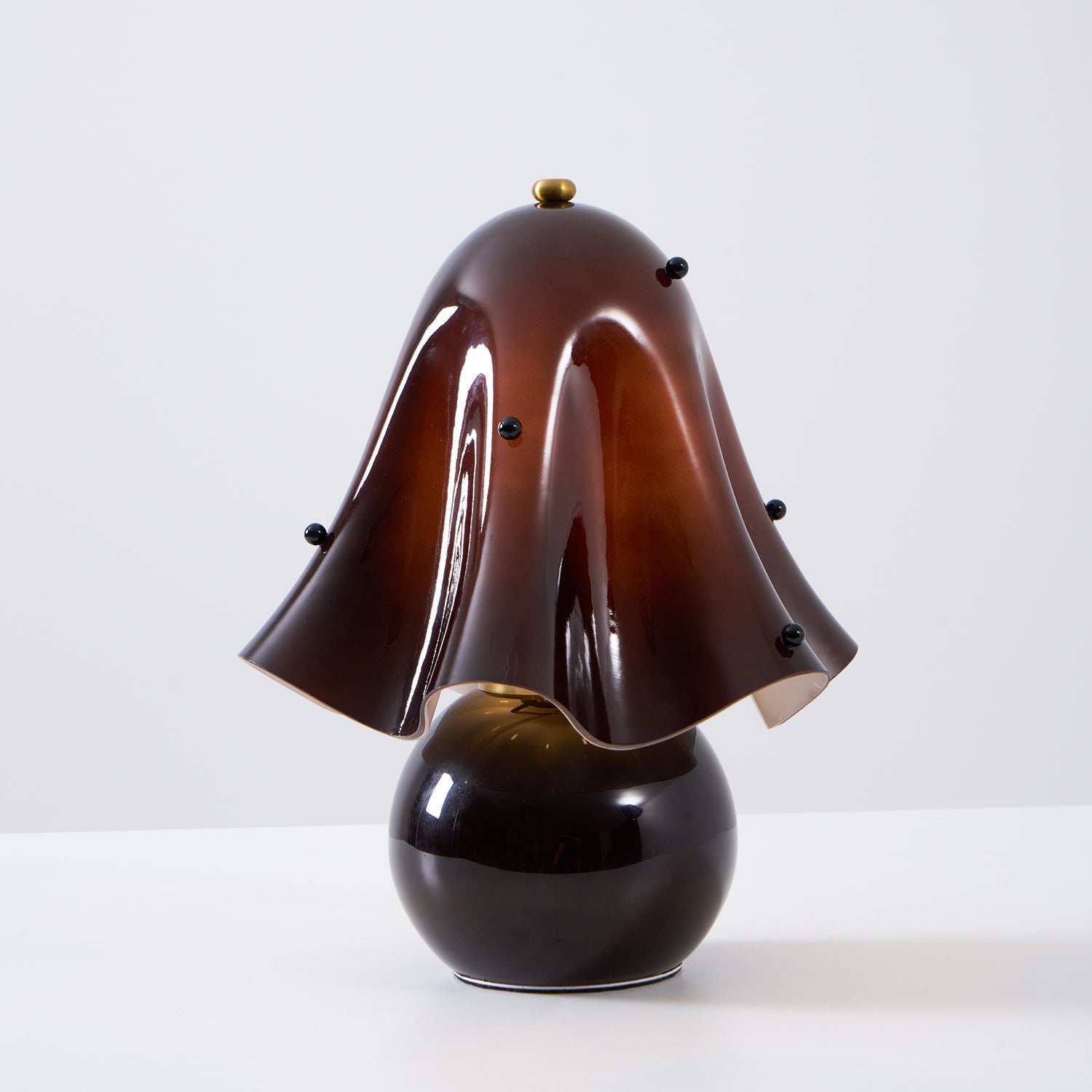 Petalia Table Lamp