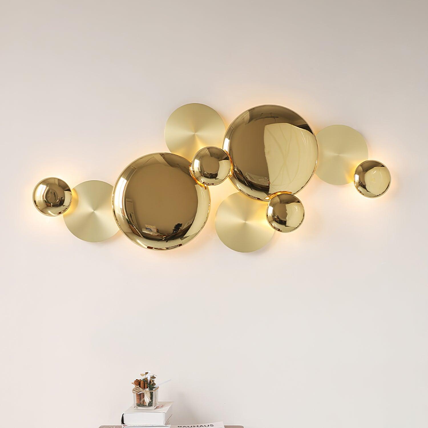 Lu x ury Pisco Wall Lamp