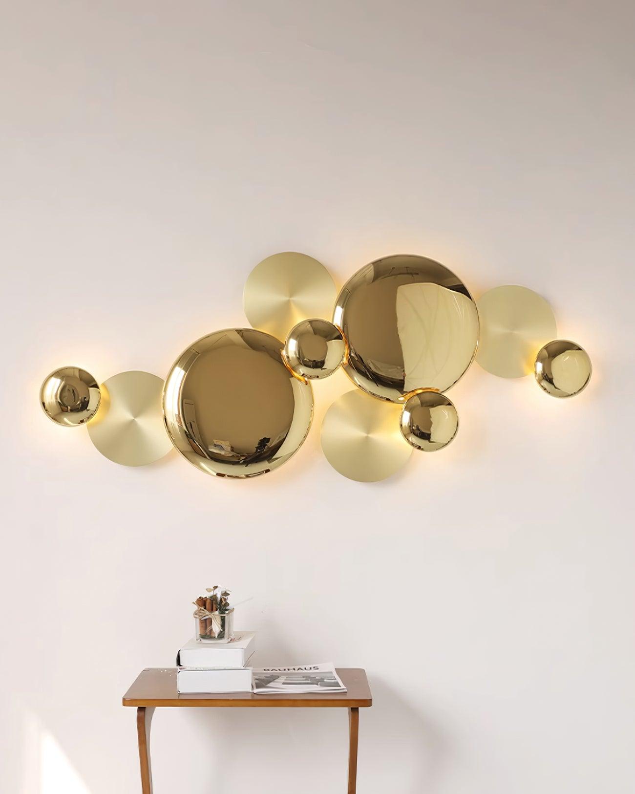 Lu x ury Pisco Wall Lamp