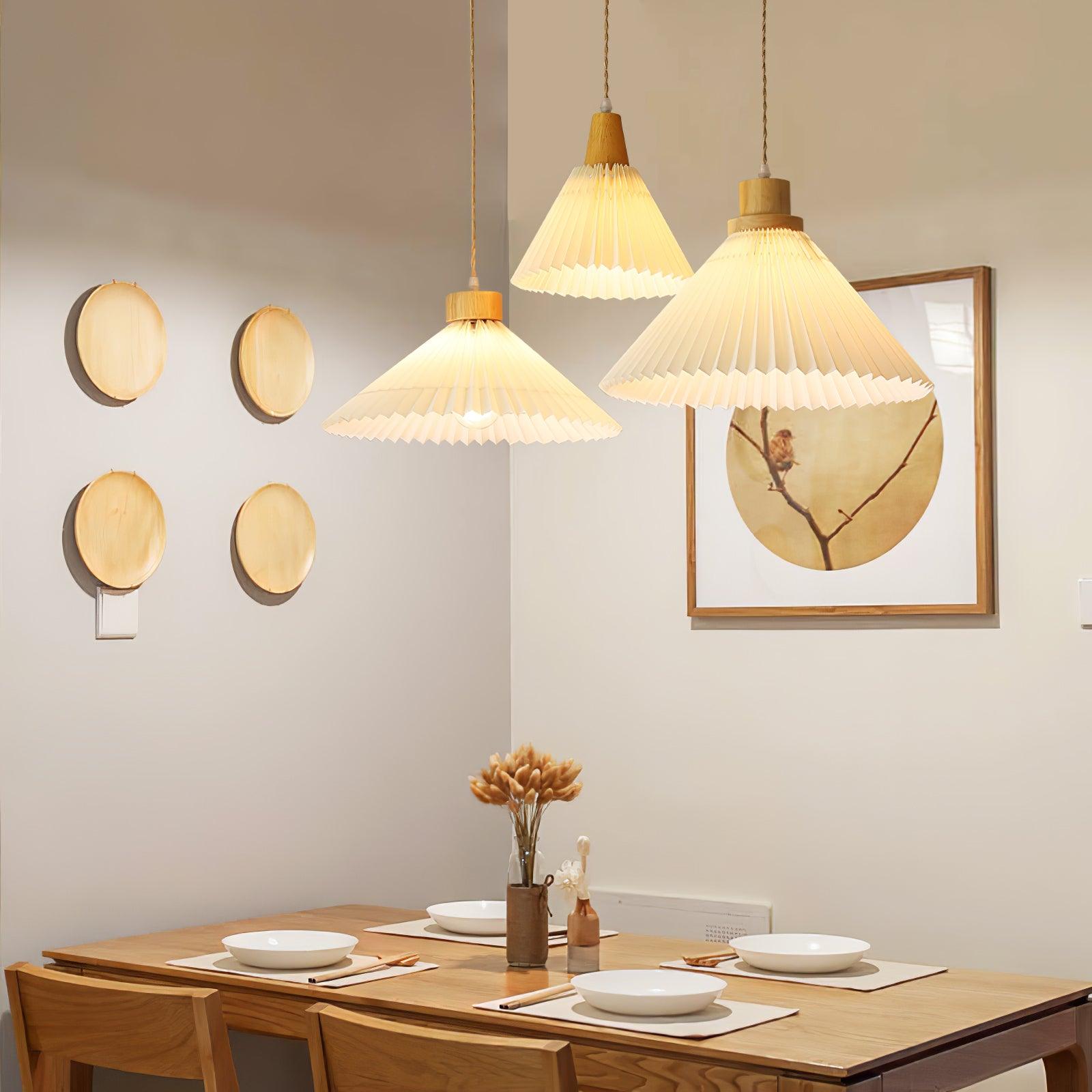 Pleated Wooden Pendant Light detail view 2