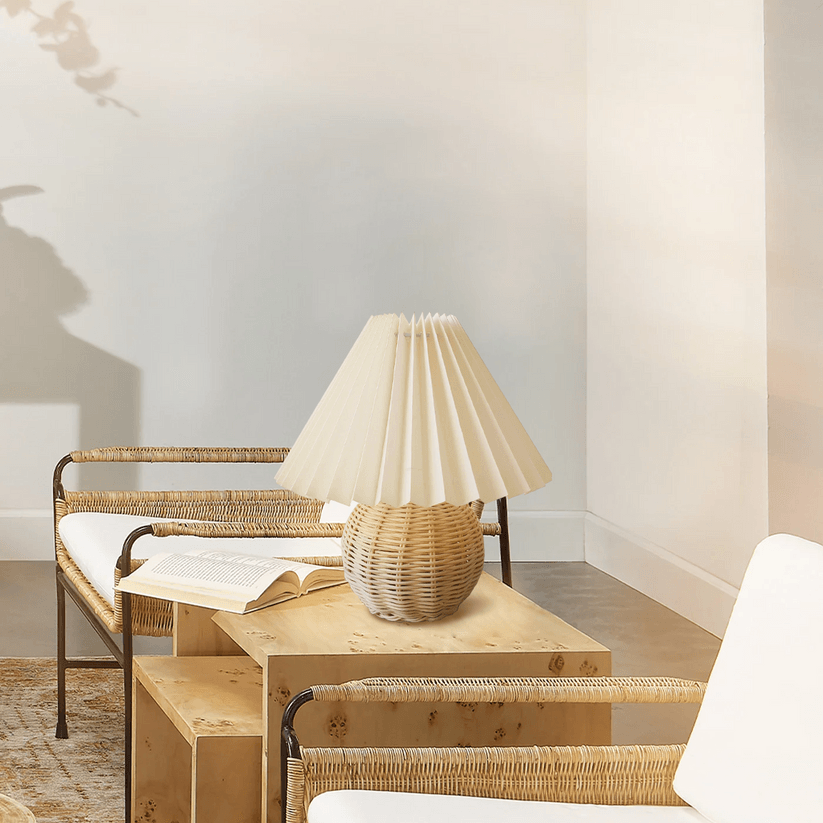 Rattan Pleated Table lamp 9.4