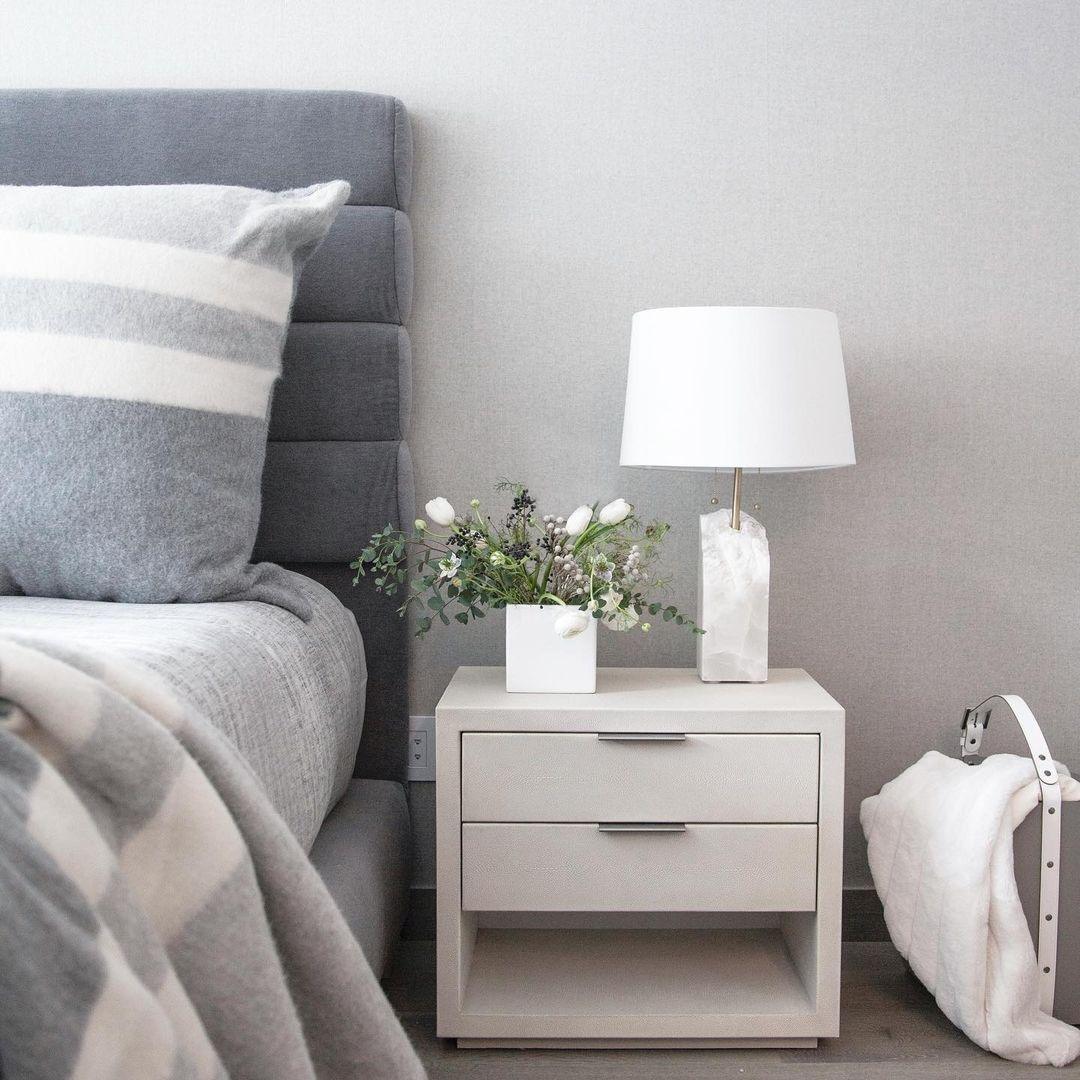 Raw Alabaster Accent Lamp Table Lamp