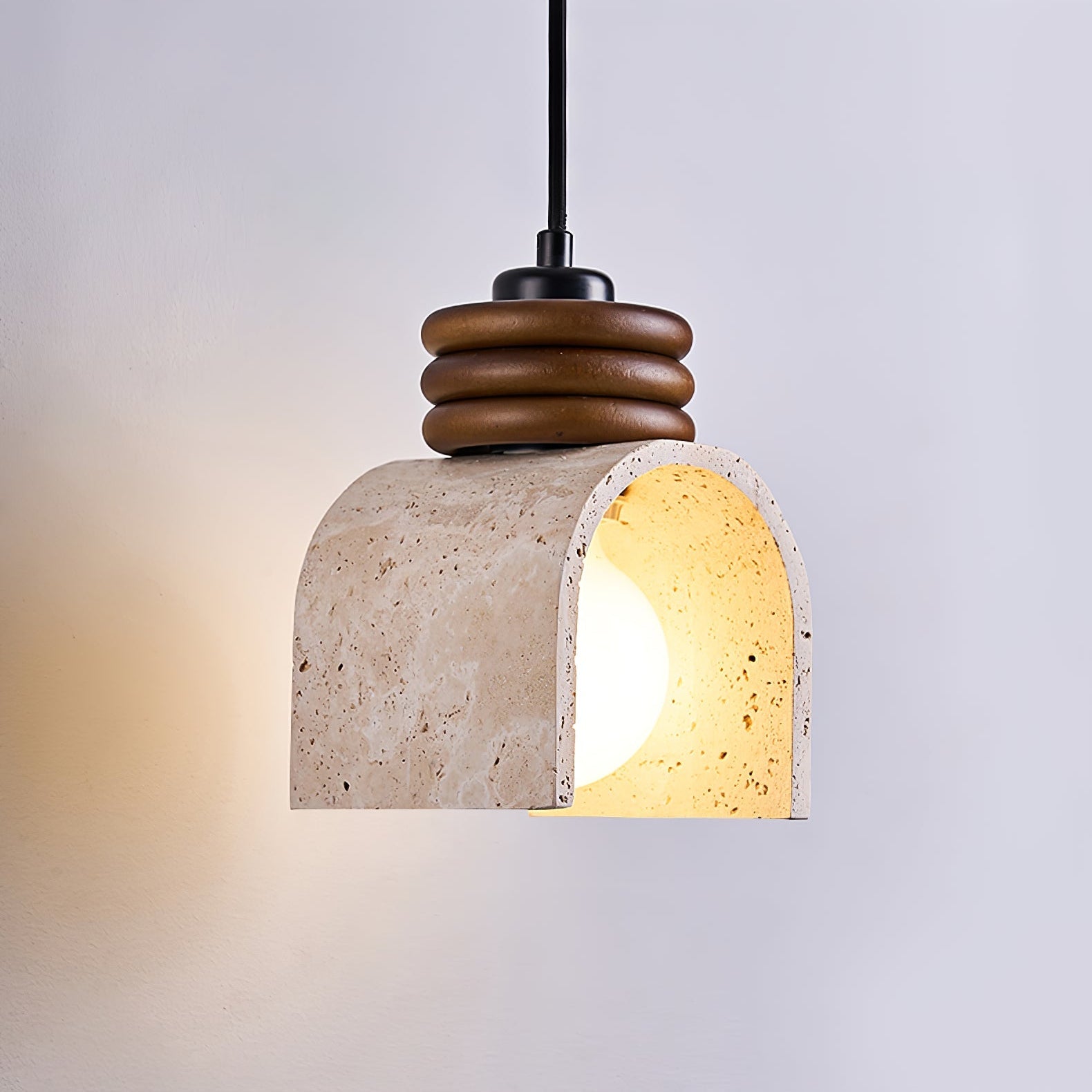 Rondara Pendant Light detail view 2