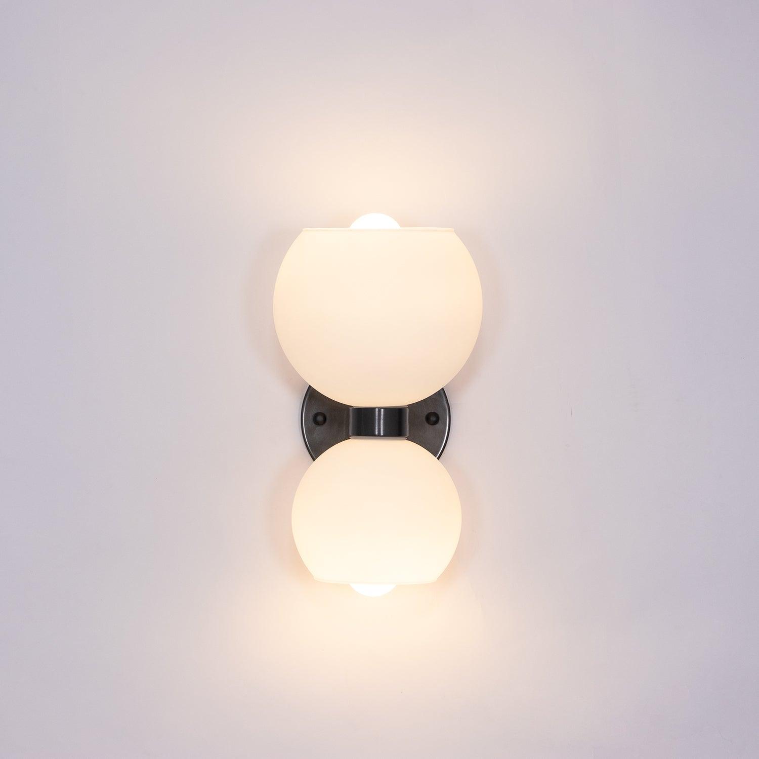 Round Pearl Sconce 5.9