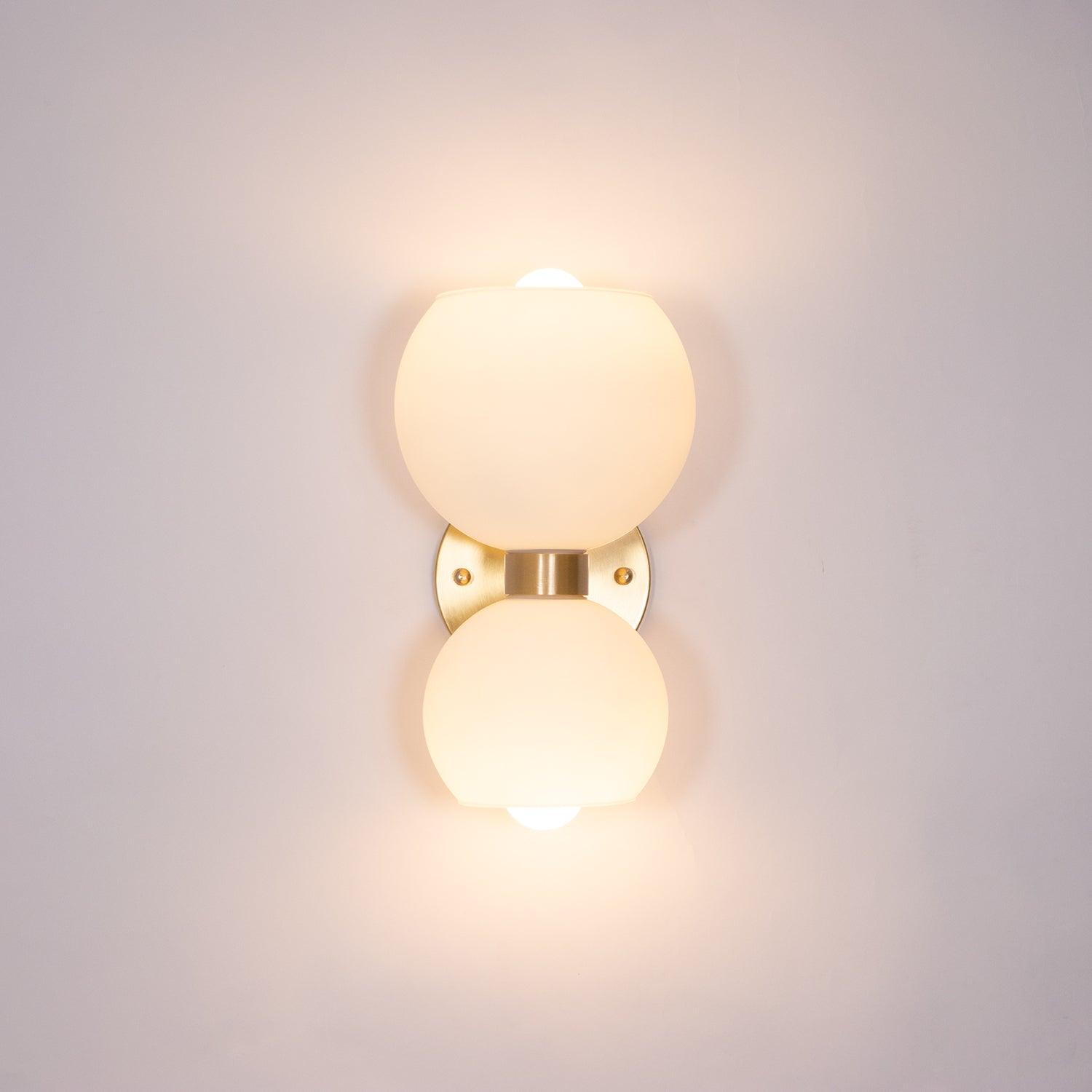 Round Pearl Sconce 5.9