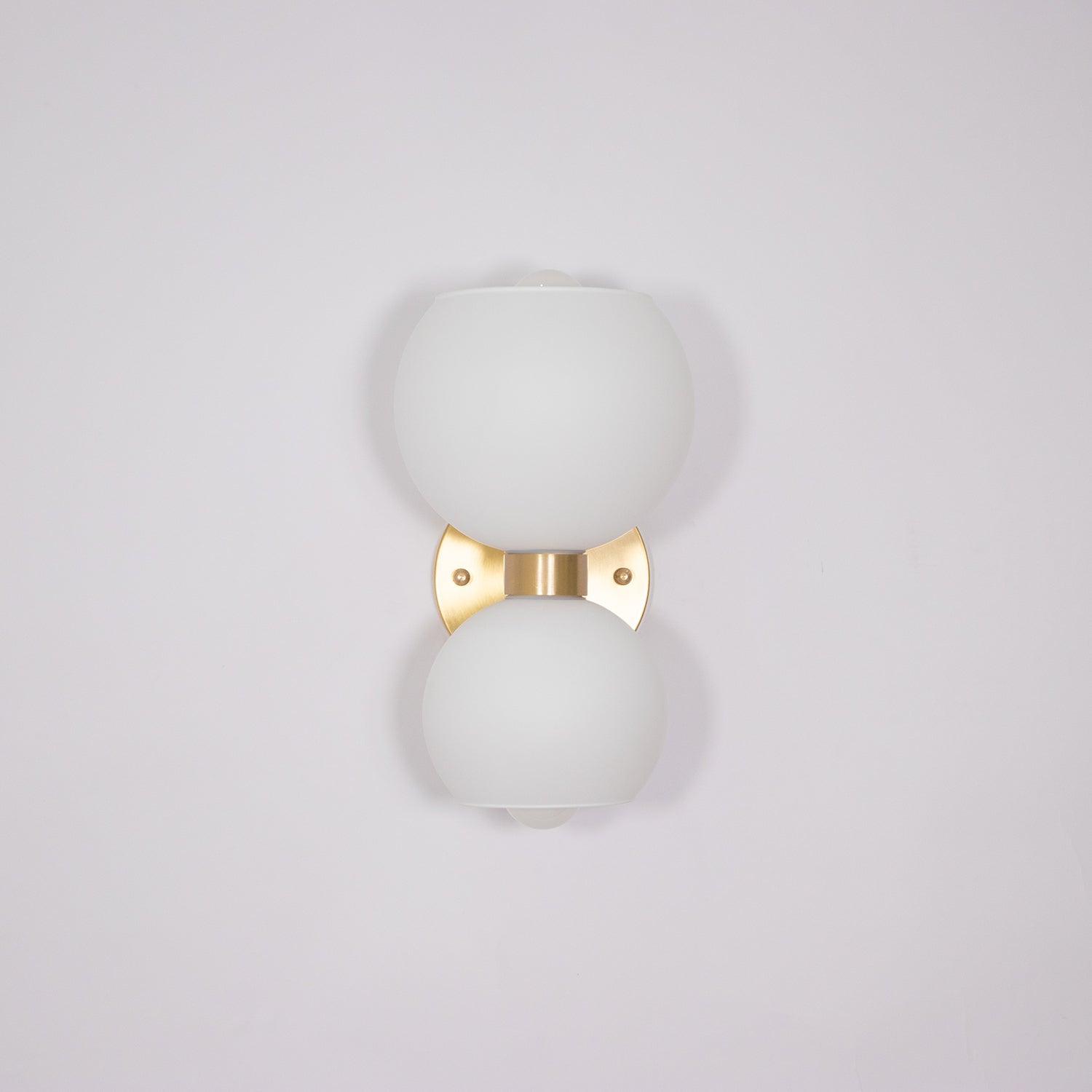 Round Pearl Sconce 5.9