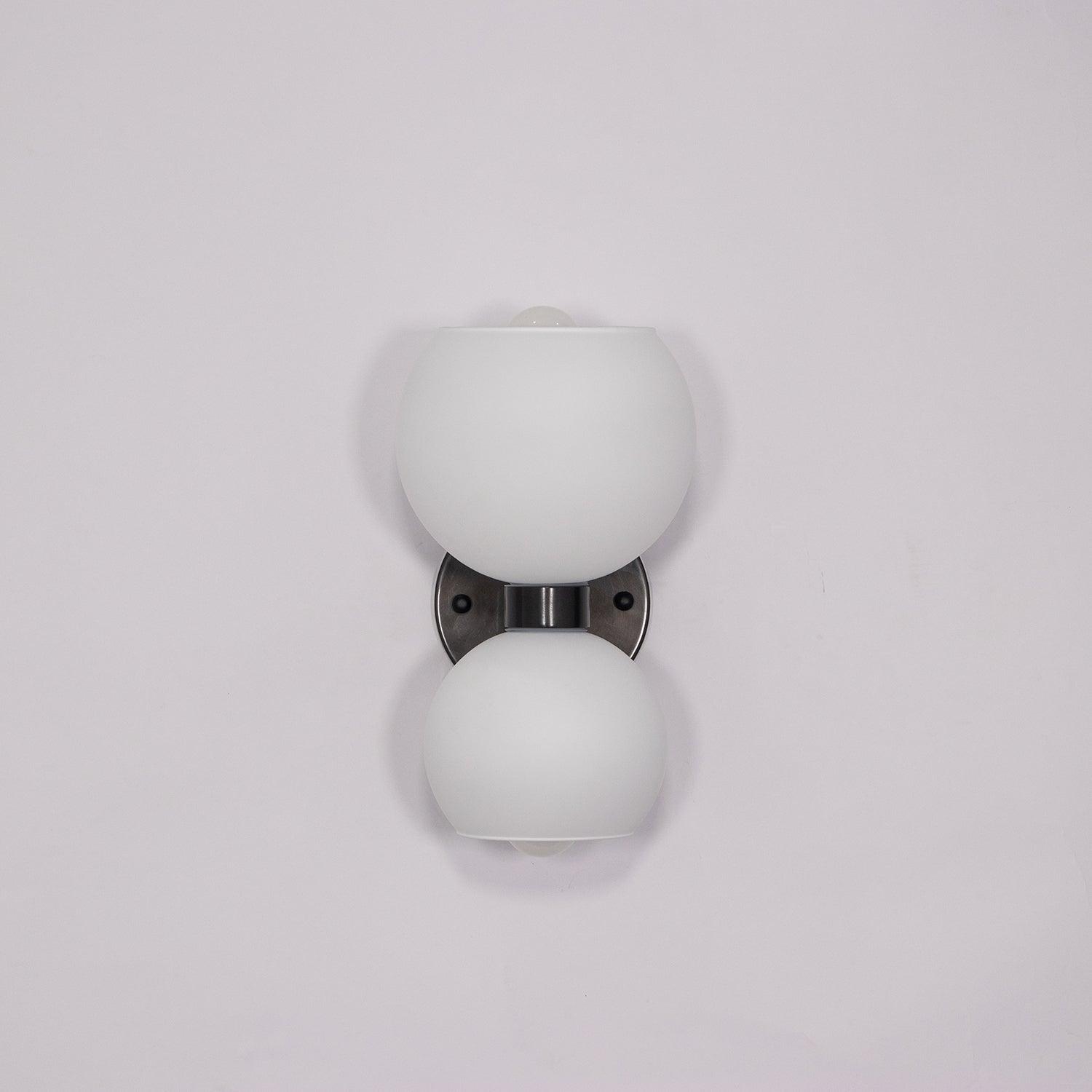 Round Pearl Sconce 5.9