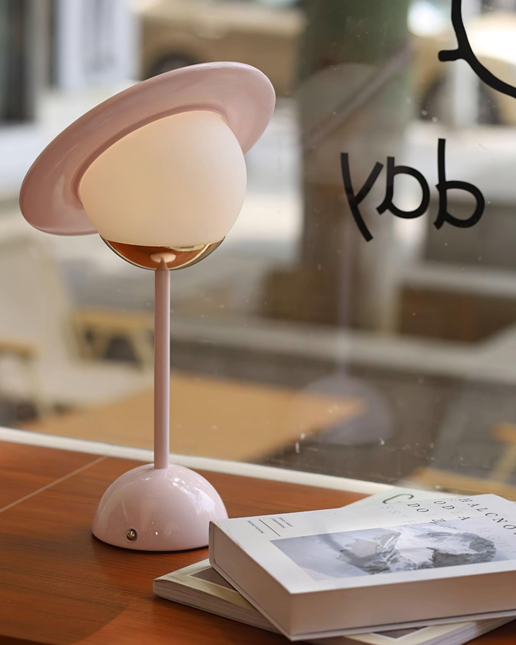 Saturn Planet Desk Lamp