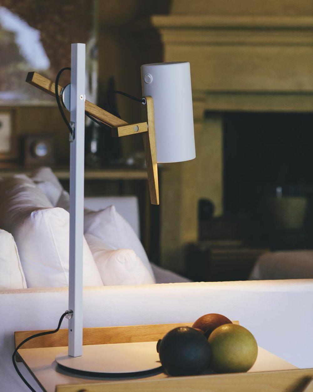 Scantling Table Lamp 15.7