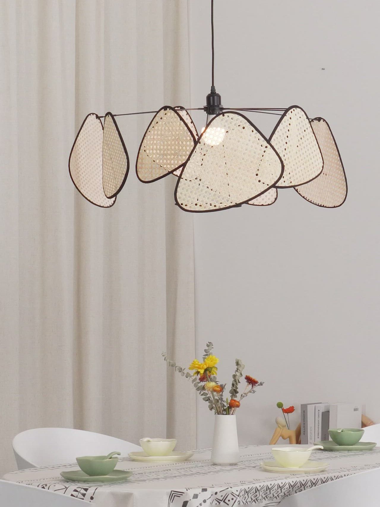 Screen Cannage Swag Light Chandelier